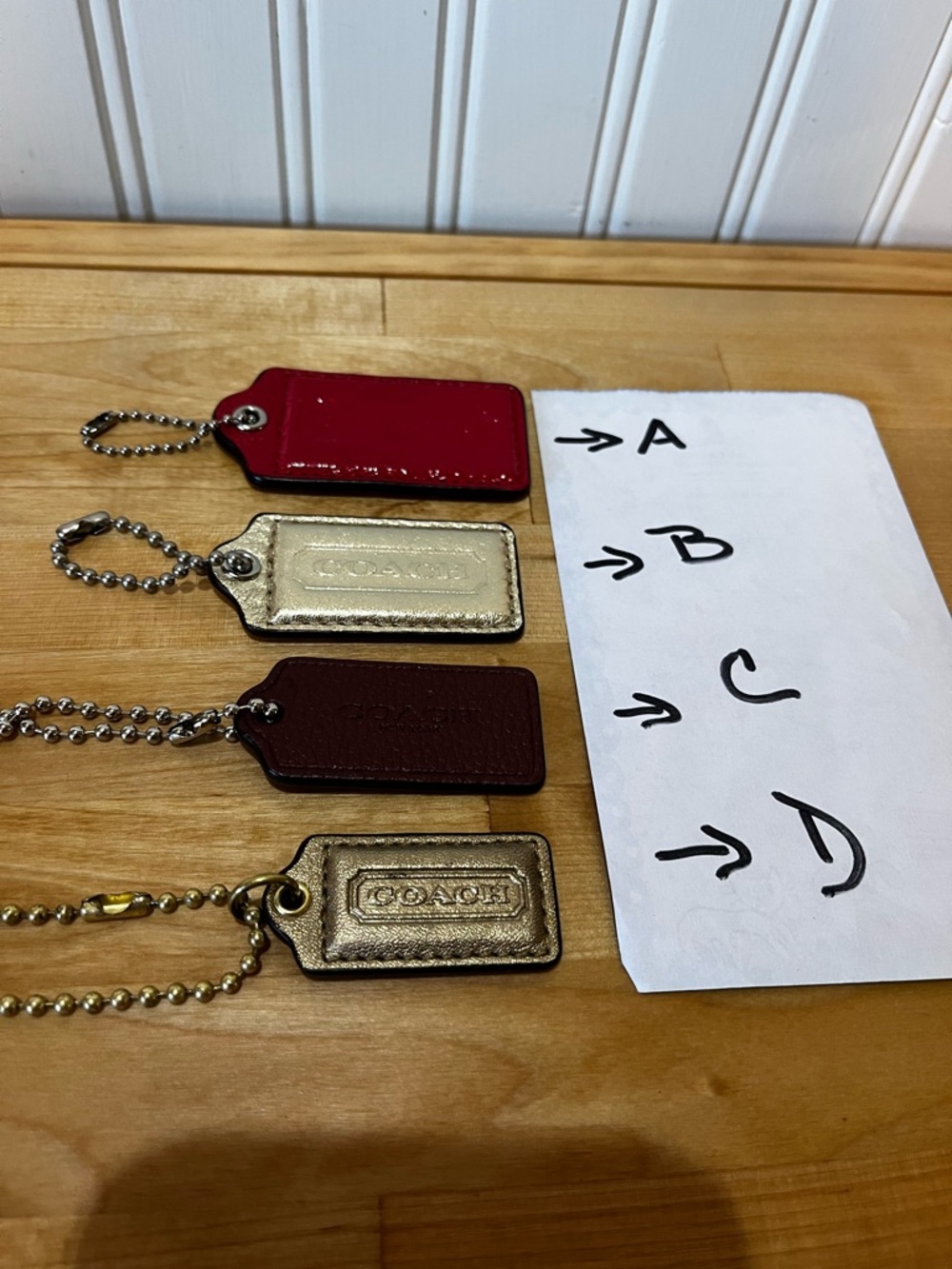 Coach Hang tags(price is for 1!!!)